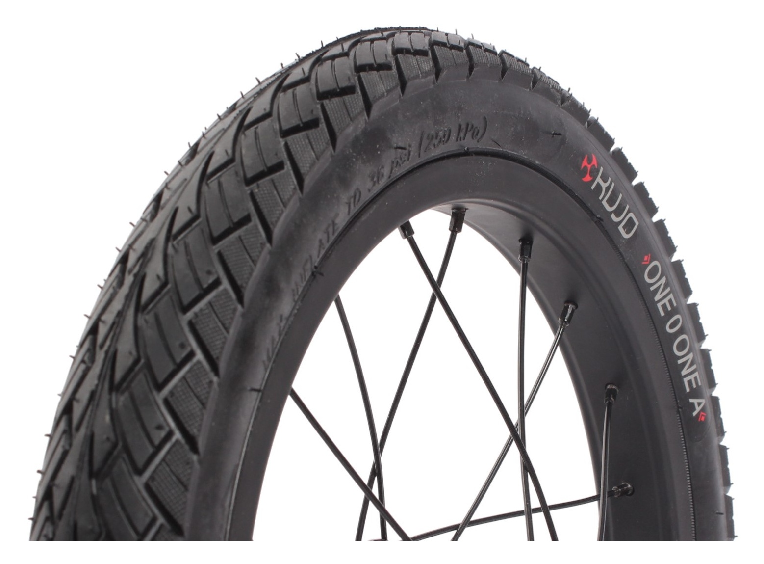 Bicycle tire set KUJO ONE 0 ONE A 14 inch x 1.75" + AV inner tube