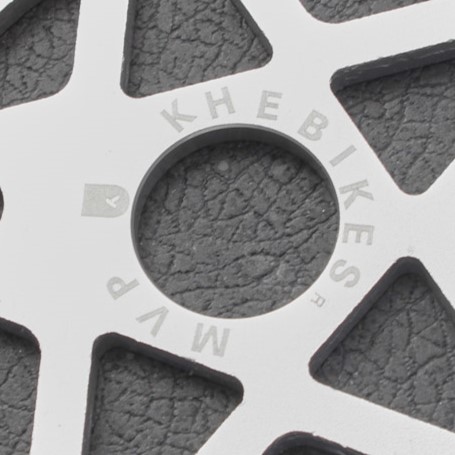 Nahaufnahme Innenring mit 24mm Durchmesser und KHEbikes MVP Gravur