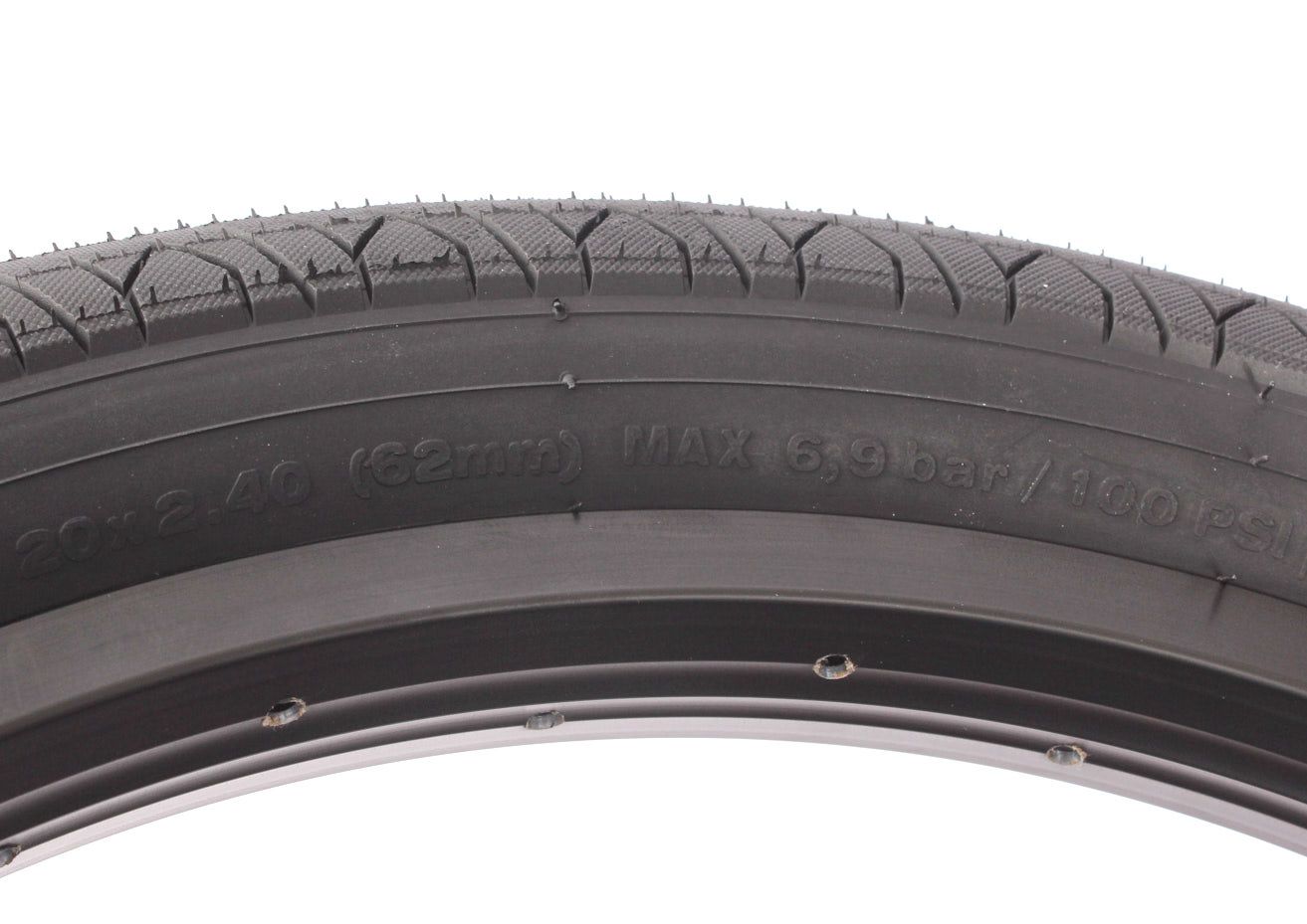 BMX tire set KHE MAC3 20 inch x 2.40 inch + AV inner tube