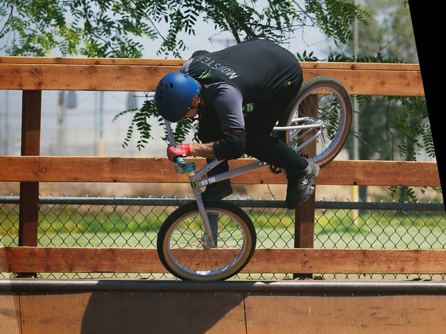 BMX folding tire KHE MAC2+ SANDOVAL X KHEbikes 20 inch x 2.25 inch