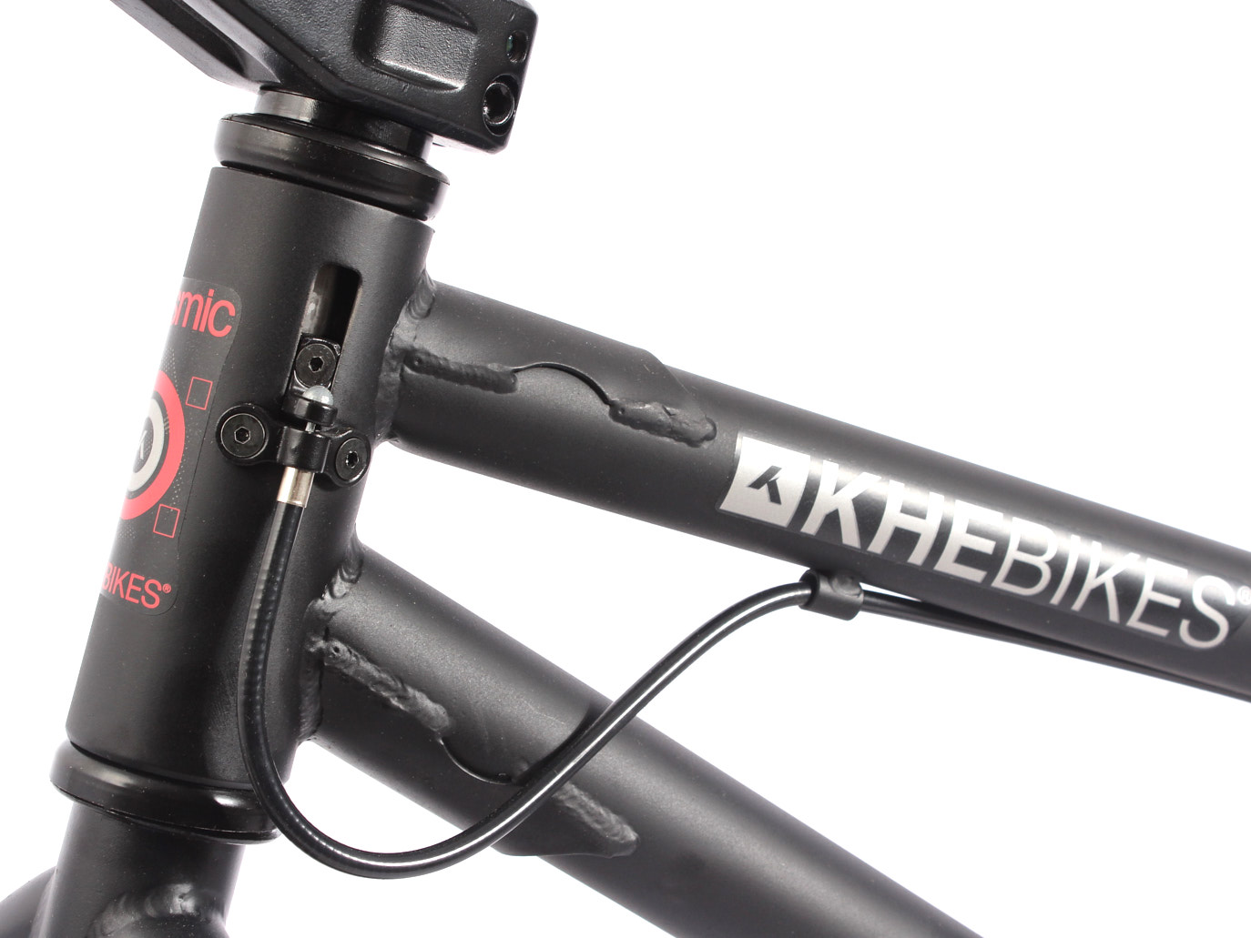 AFFIX Rotor mit Cosmic Logo schwarz in Verbindung mit Rahmen schwarz mit silbernem KHEbikes Logo