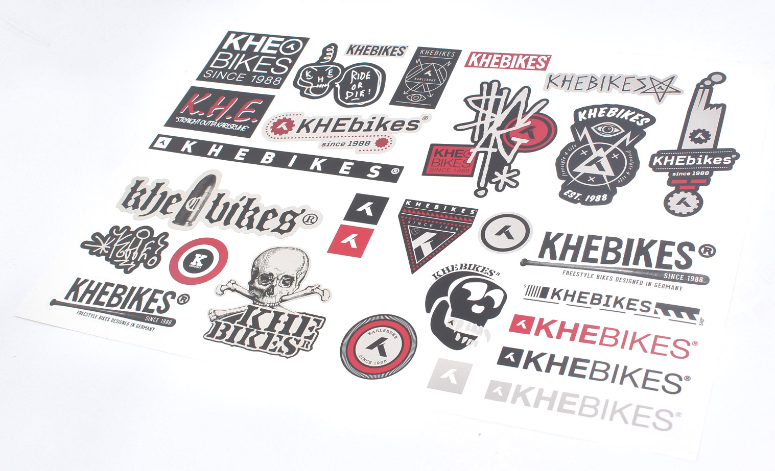 Stickerset mit roten, schwarzen und grauen original KHE Aufklebern Stickerset mit roten, schwarzen und grauen original KHE Aufklebern