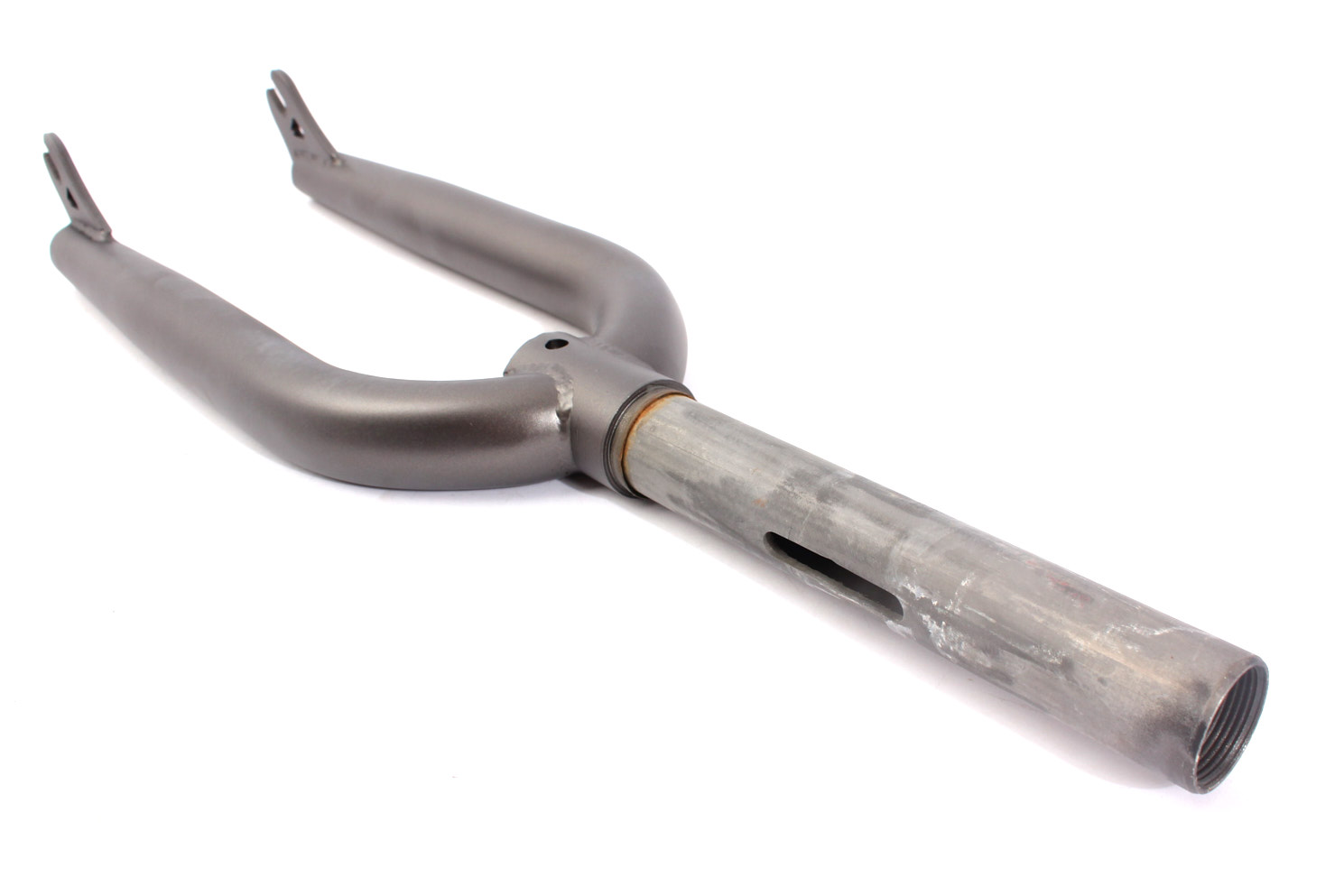 Vorderansicht KHEbikes Cope 20 Zoll Gabel aus stabilem HiTen Stahl Vorderansicht KHEbikes Cope 20 Zoll Gabel aus stabilem HiTen Stahl