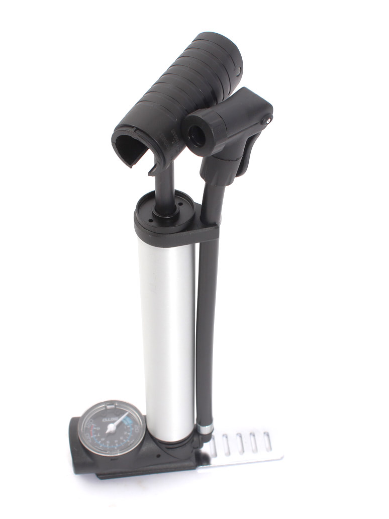 KHE BETO 2 in 1 floor pump KHE BETO 2 in 1 floor pump