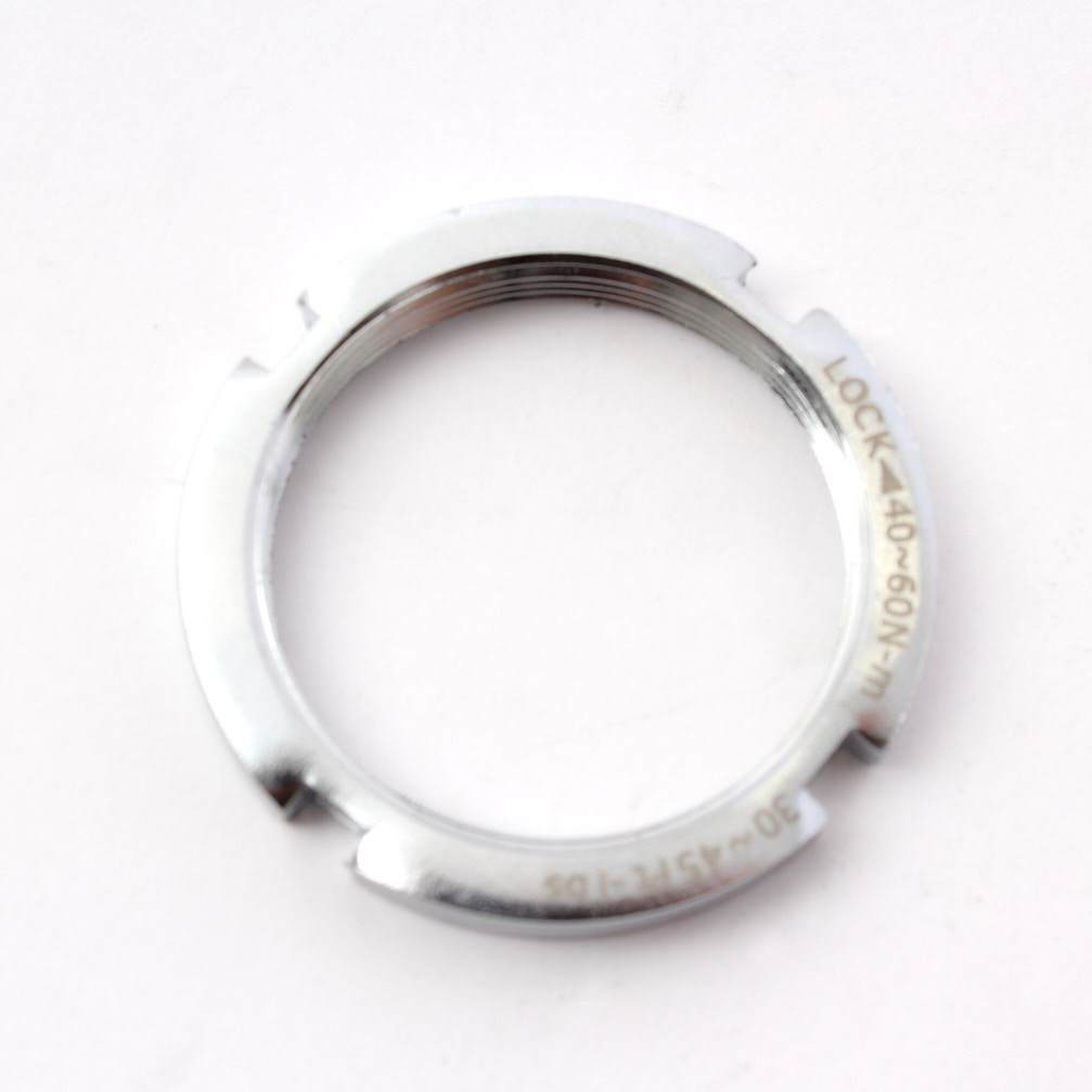 Single speed lockring for fixed gear hubs