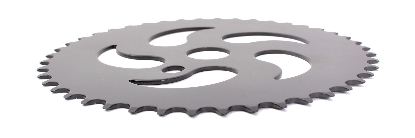 Schwarzes Kettenblatt von der Seite mit 2,5mm Dicke