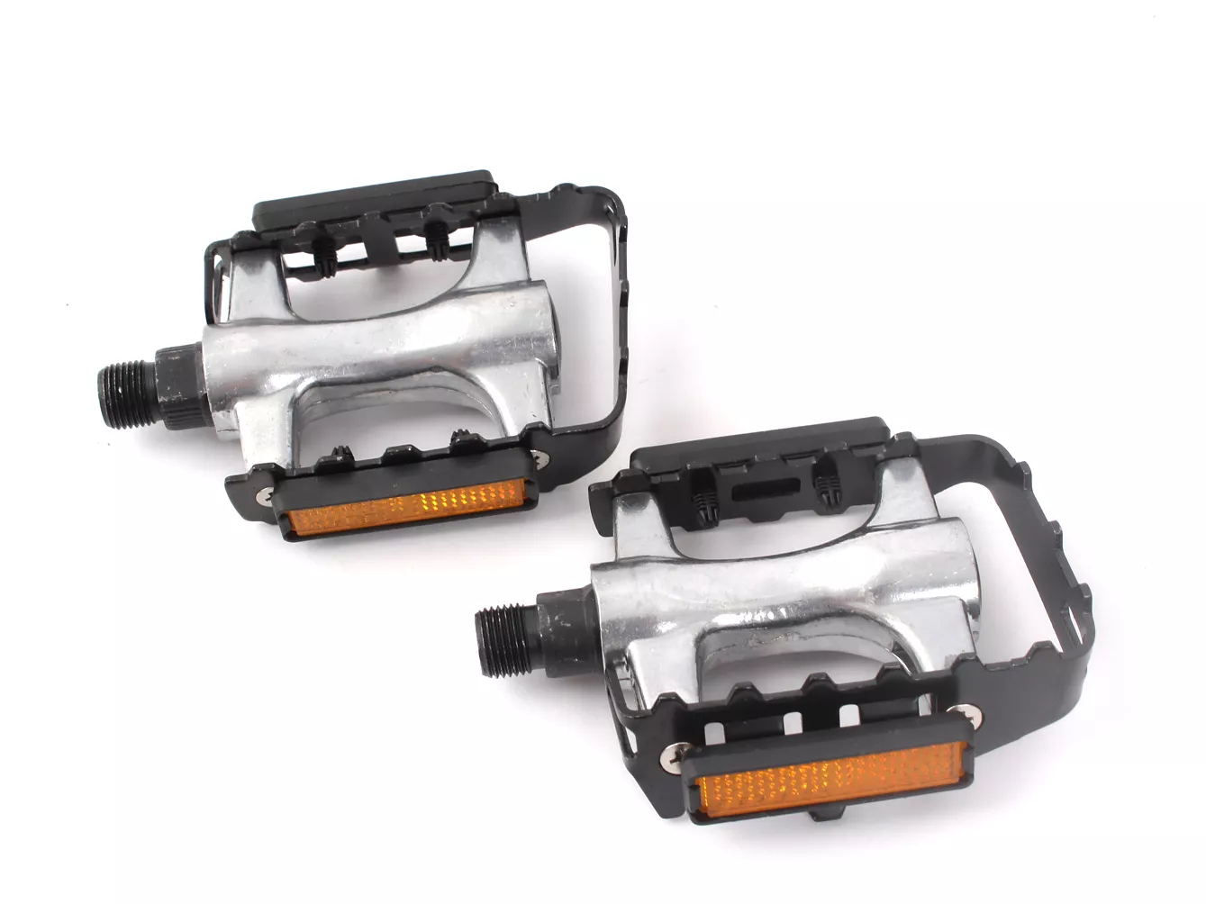 MTB Fixie Aluminum Pedals Prism 9/16 Inch Ball Bearings